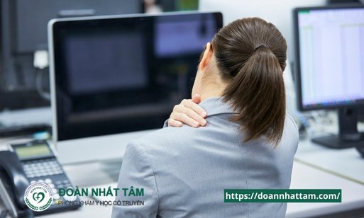 Bí Mật Đằng Sau Cơn Đau Vai Gáy Bạn Đã Hiểu Đúng Về Nó